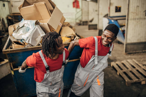 Best Commercial Cleanout Services  in Roosevelt, NY